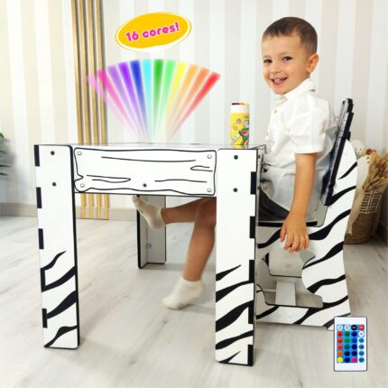 Mesa de brincar infantil com luz LED e tampa reversível – modelo Zebra Engraçada