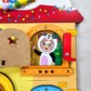 Quadro de atividades infantil Montessori para aprendizagem e desenvolvimento motor com 6 portas interativas.