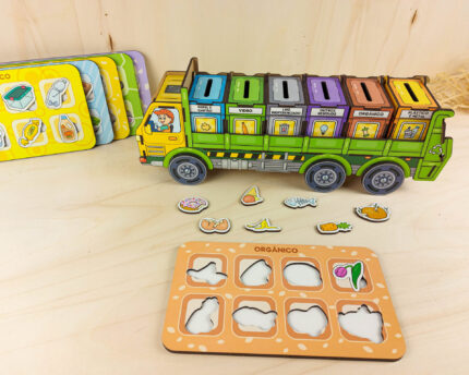 Camião do Lixo Montessori – Brinquedo de Triagem e Puzzle de Reciclagem 4 em 1